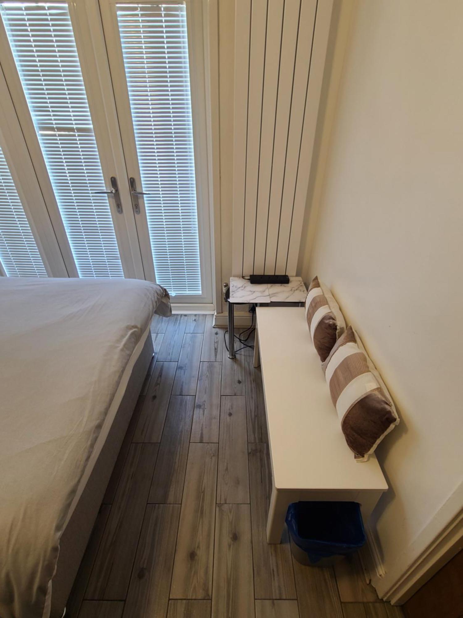 Gatwick Rooms-Travel Service-Airport Parking Ifield Dış mekan fotoğraf
